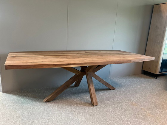 Image 1 of Eettafel Quebec 210cm van Henders en Hazel
