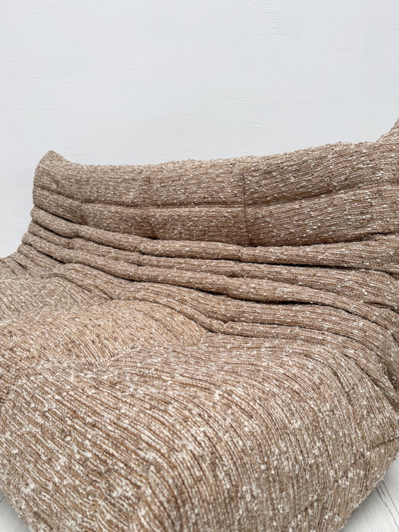 Image 1 of Vintage originele getextureerde Bouclé Togo 3-zitsbank van Michel Ducaroy voor Ligne Roset