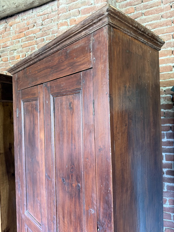 Image 1 of Armadio antico italiano fine 800 in legno 