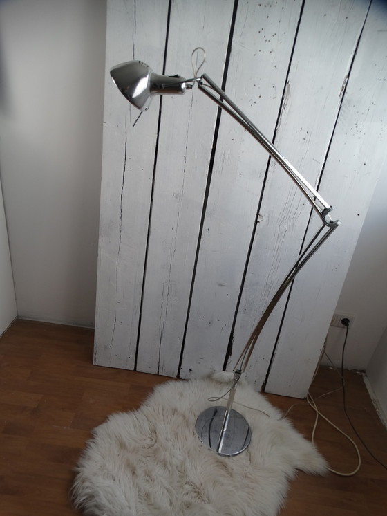 Image 1 of Lámpara de pie Lumina Naomi Terra