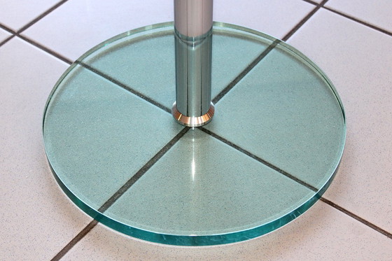 Image 1 of Set van designer stoelen en bijzettafel