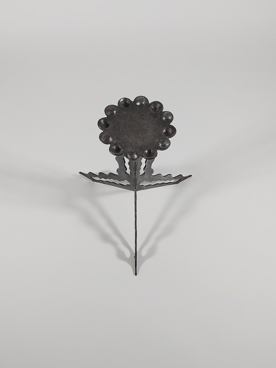 Image 1 of Vintage handgemaakte smeedijzeren bloemenstandaard, metaal, uniek exemplaar