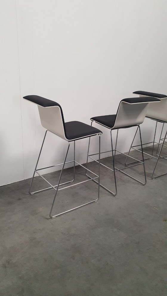 Image 1 of 4x Bulo Tab barkrukken design Alain Berteau + extra zitting