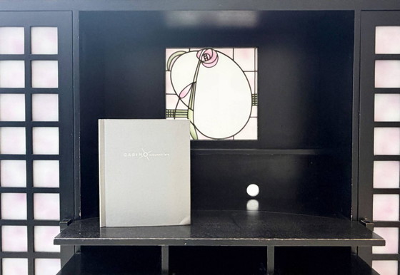 Remodeled sideboard by Charles Rennie Mackintosh, 1970s, for the Bern Casino – Glass, Wood (photo 4 of 18)