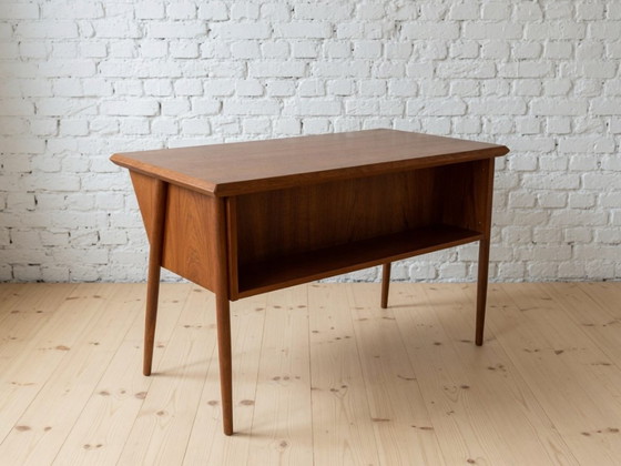 Gunnar Nielsen Teakhouten bureau voor Tibergaard, jaren 60. – Wood (photo 4 of 10)