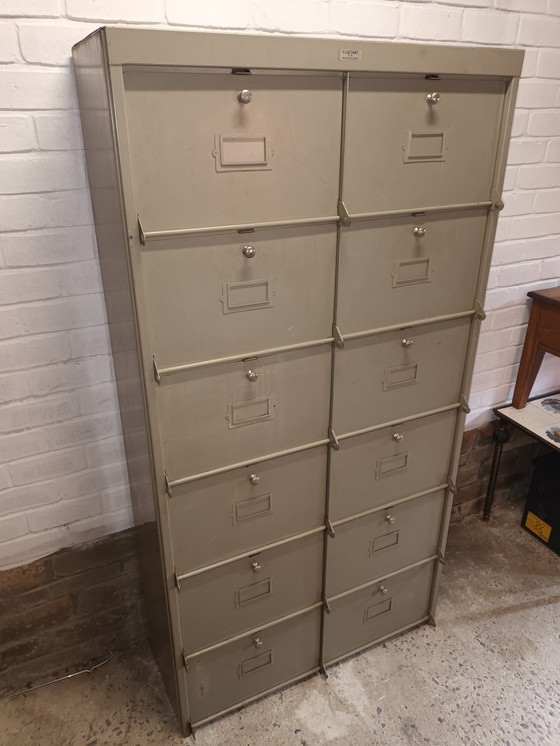 Image 1 of Industrial metal valve box