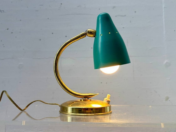 Image 1 of Design tafellamp met metalen kap, Italië jaren 1950