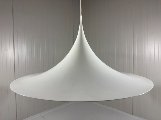 Lámpara semicolgante XXL de Fog & Morup, Dinamarca. – Fog & Mørup, Lámparas colgantes, Aluminium (photo 8 of 12)