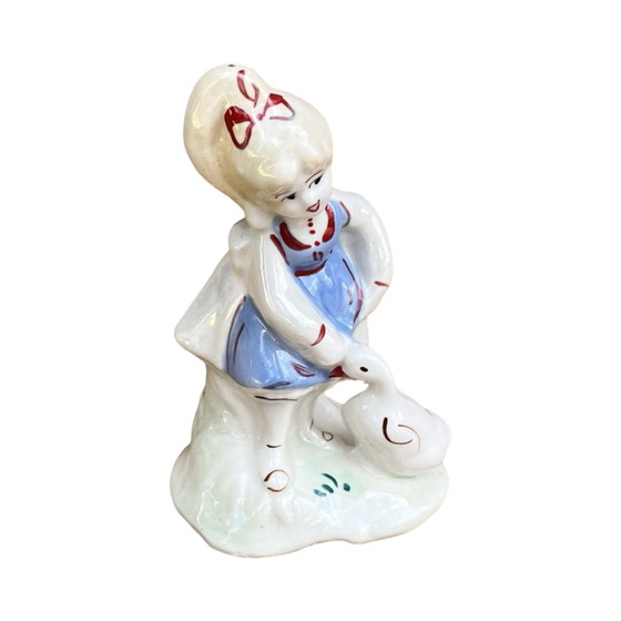 Image 1 of Statuetta in porcellana di un pastore di oche, dipinta a mano, URSS 1960