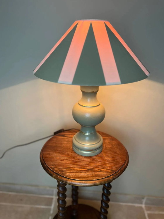 Celadongrüne Lampe – Tischlampen, Wood (photo 12 of 13)
