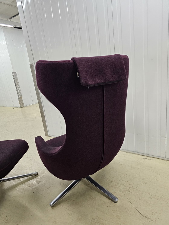 Image 1 of Vitra Grand Repos Fauteuil & Ottoman