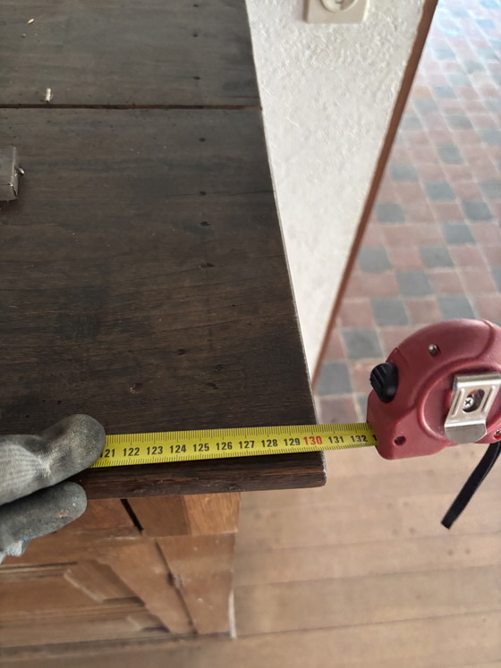 Schwarzer und brauner Kleiderschrank – Schränke, Wood (photo 6 of 14)