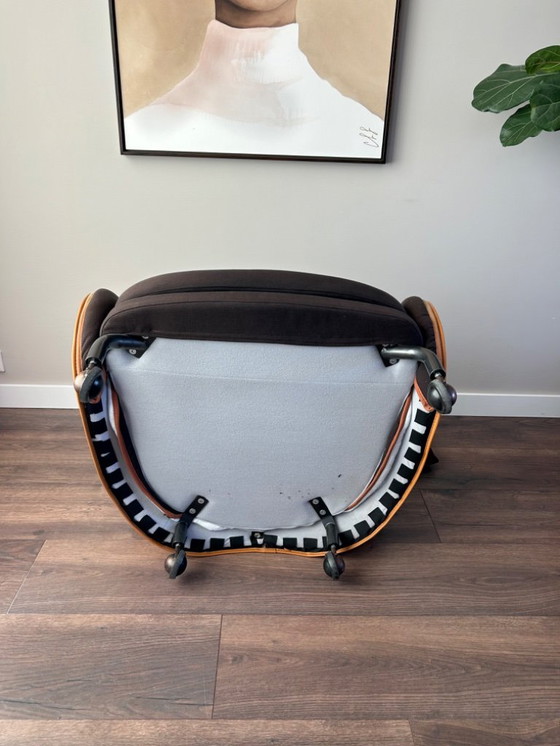 Image 1 of Poltrona + pouf De Padova