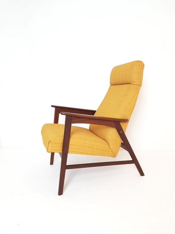 Vintage Deense Fauteuil Nieuw Gestoffeerd Kvadrat Febrik – Polyester, Wood (photo 8 of 11)