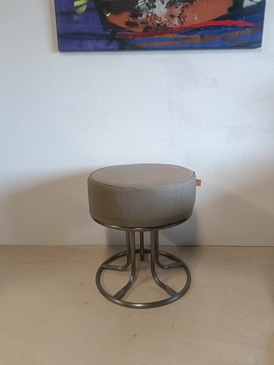 Image 1 of Puf de lona verde