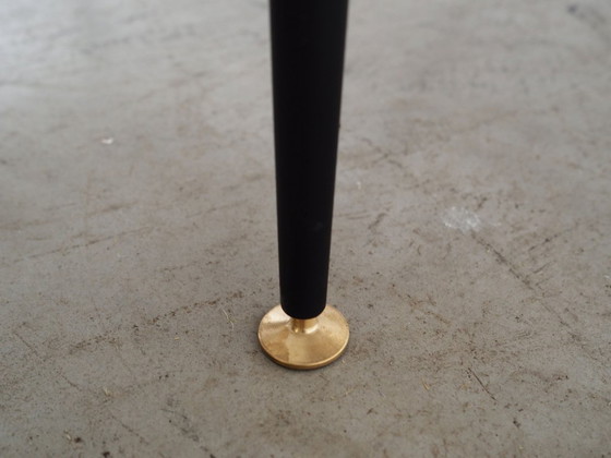 Image 1 of Table pliante en chêne, design italien, années 1980, fabrication : Italie