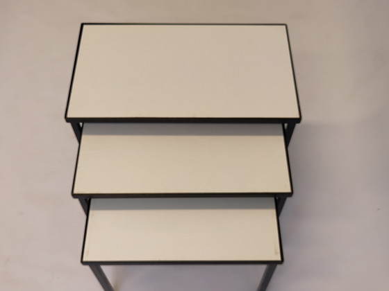 Image 1 of Minimalistische Satztische