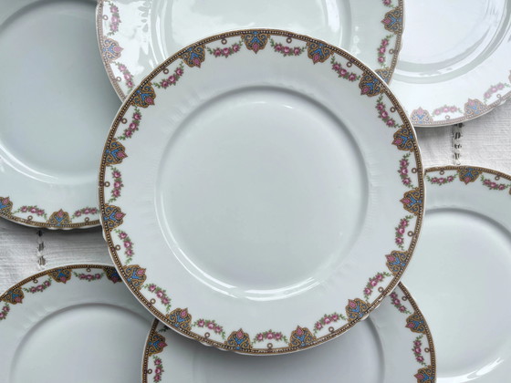 7 Platos Llanos de Porcelana de Limoges con Motivo Floral – Loza, Porcelain (photo 3 of 7)