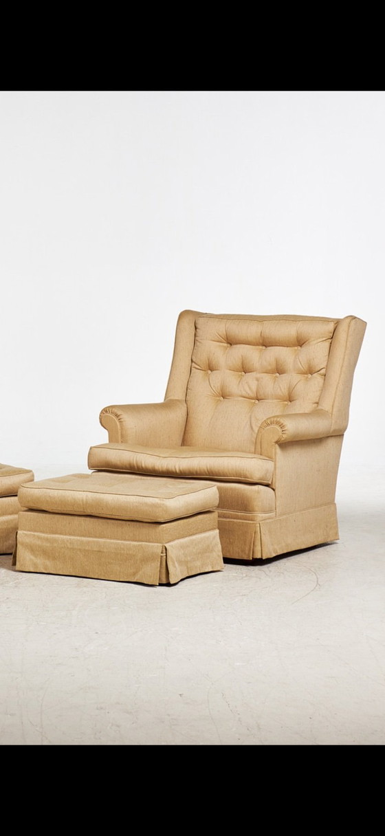 Image 1 of Poltrone con poggiapiedi coordinati (coppia) — Rivestimento in tessuto leggero — Set da salotto scandinavo rilassato