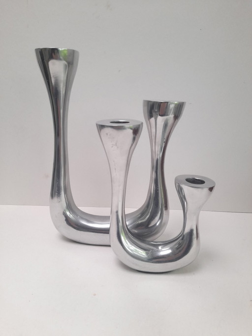 Paar Doppelkerzenständer aus Aluminiumguss