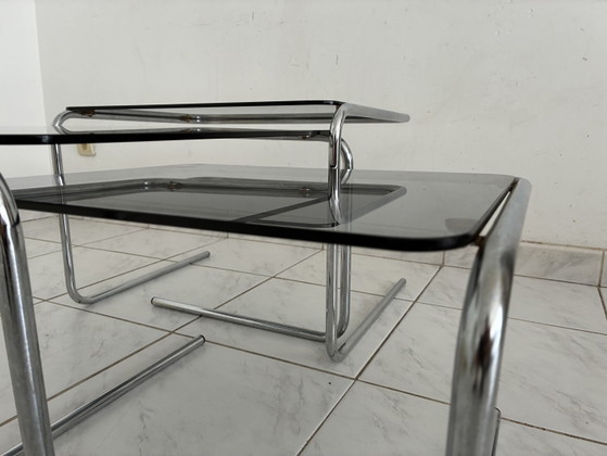 Tables d'appoint gigognes vintage cadre tubulaire verre fumé – Chrome, Glass (photo 15 of 15)