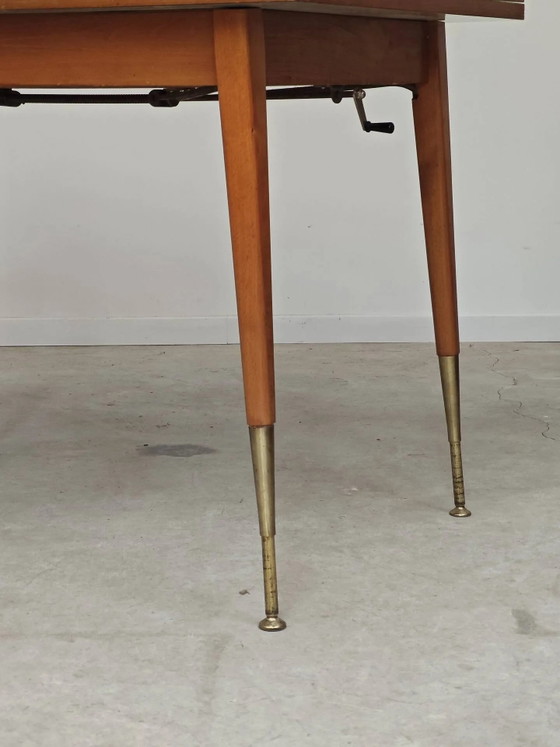 Couchtisch, Esstisch für 6 Personen, Ostdeutschland. – Esstische, Holz, Messing, Mid Century Modern (photo 13 of 21)