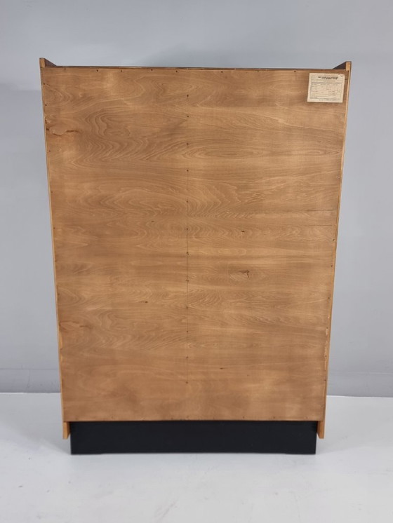 Image 1 of Vintage walnoten garderobekast, 1970