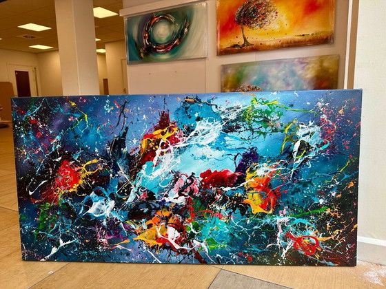 Image 1 of Universum