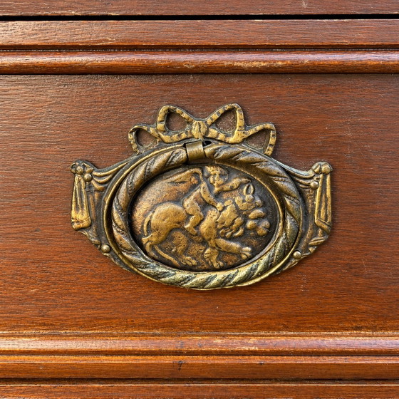 Cassettiera Luigi XVI in noce con tre cassetti, Cassettiere, Legno, Marrone (foto 5 di 10)