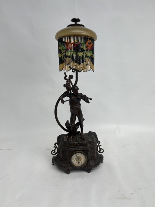Lámpara de mesa/reloj Art Nouveau antiguo