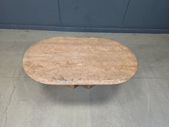 Image 1 of Table basse ovale vintage en travertin, années 1970