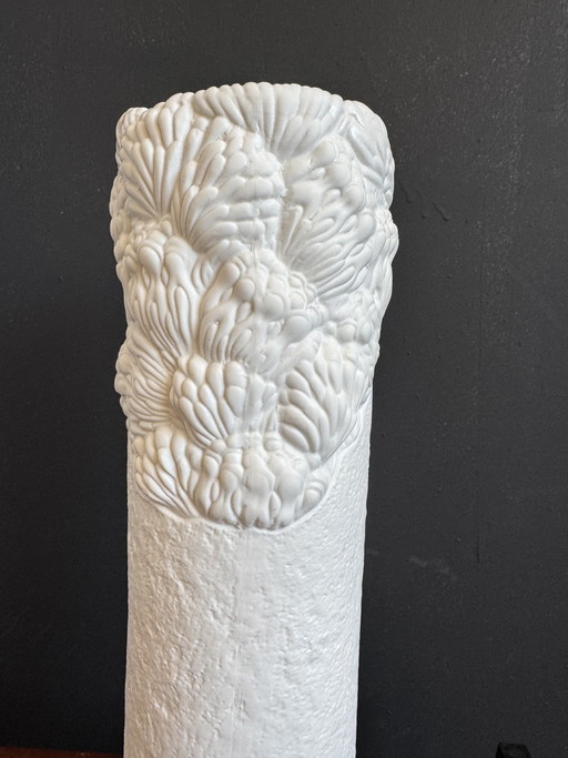 Vase rouleau porcelaine biscuit années 70