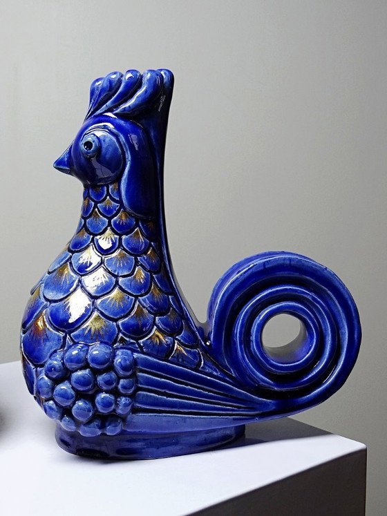 Image 1 of Par de candelabros de cerámica vidriada con forma de gallo, firmados por A.G. Roger, 1948.