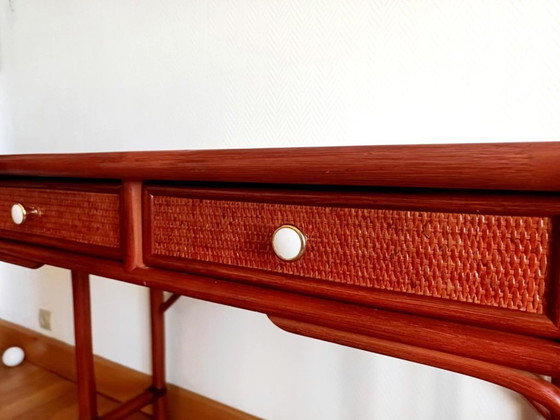 Image 1 of Grand bureau en rotin vintage style Maugrion 1960