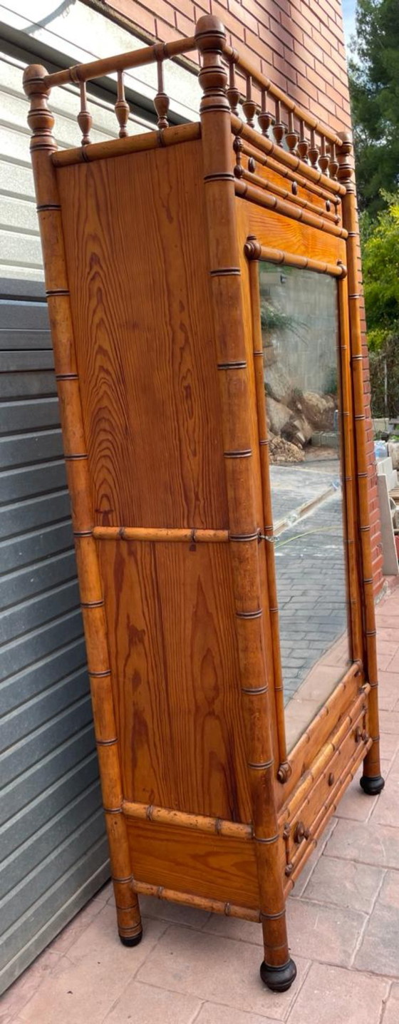Französischer Aufbewahrungsschrank aus Bambusimitat, 19. Jh. – Holz (photo 4 of 30)