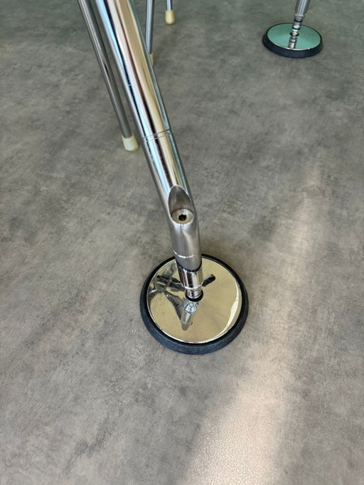 1x Techno Nomos tafel