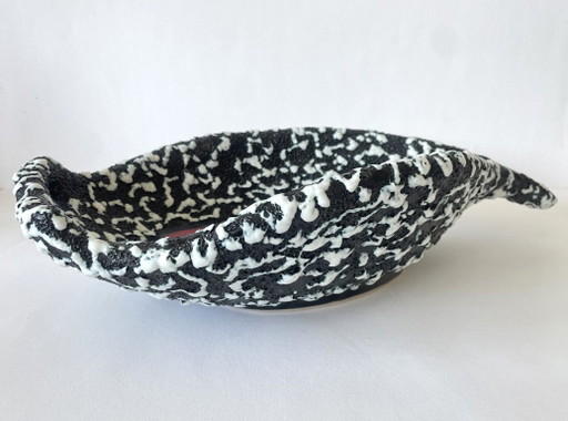 Vintage Vallauris foam ceramic bowl black-white-red