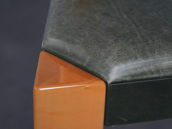 Set aus 3 architektonischen Barhockern aus Holz und Leder, 1990er Jahre, Grün (Foto 9 von 10)