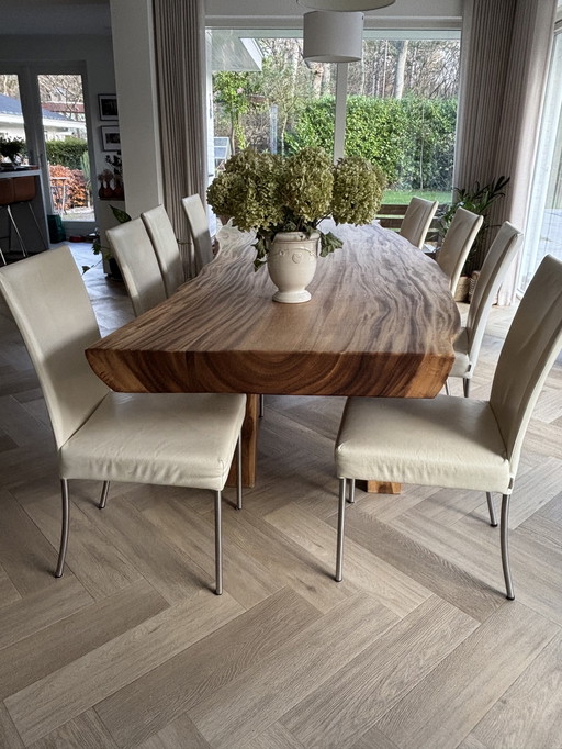 Ensemble de 8 chaises de salle à manger en cuir crème Bert Plantagie