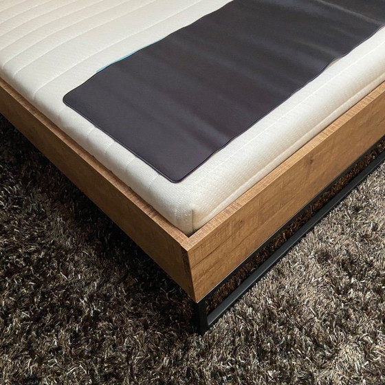 Image 1 of Letto matrimoniale Melvin