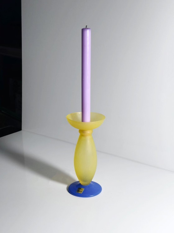 Image 1 of Vintage Glas Kerzenhalter Flirt Vase Gelb Blau 80er 90er Memphis Milano Postmodern Kerzenleuchter Kerzenständer Asa