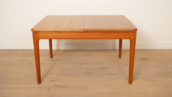 Image 1 of Table de salle à manger vintage | Teck massif | Extensible | Glostrup