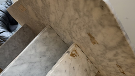 Image 1 of Tavolino da caffè in marmo di Carrara – Bianco e grigio