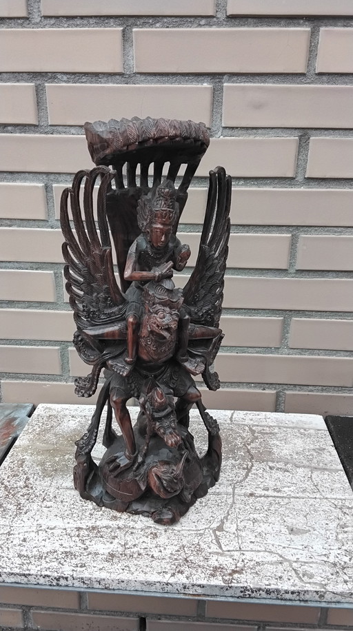 Balinesische Statue von Vishnu