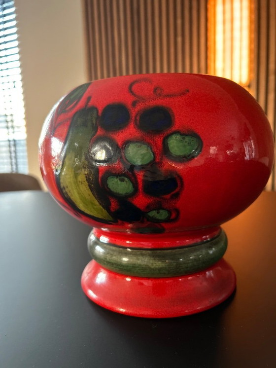 Image 1 of Beautiful red flower pot from the vintage West Germany Waechtersbach