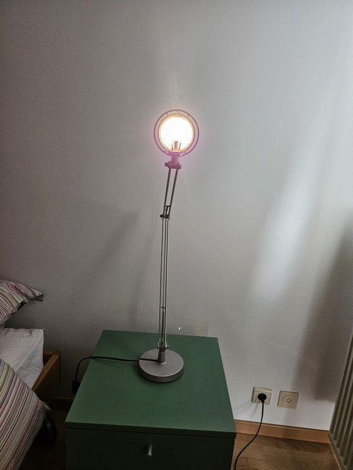 Lampada iconica "Berenice" D12 di Luceplan (Rizzatto & Meda) - Fissaggio base da rivedere