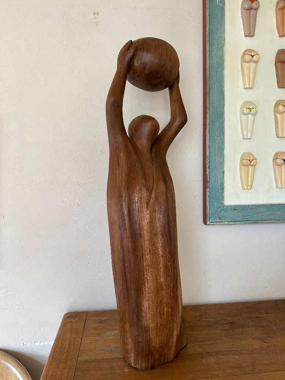 'Atlas' mit dem Globus, eigen werk, Dekorative Objekte, Holz, Beige, Modern (Foto 4 von 13)