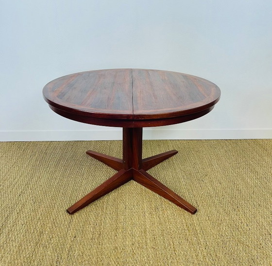 Image 1 of Table de salle à manger ronde extensible scandinave en palissandre, 1960