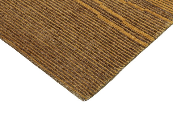 Modern Designer Hand-knotted Wool Rug New & Unused 200 x 144 cm, Rugs & carpets, Beige (photo 4 of 9)