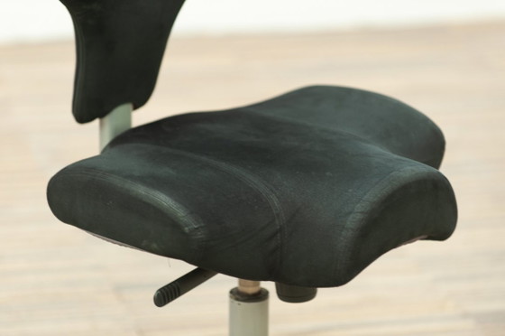 Hag Capsico 8106 Ergonomic Office Chair – Textile, Modern (photo 12 of 23)